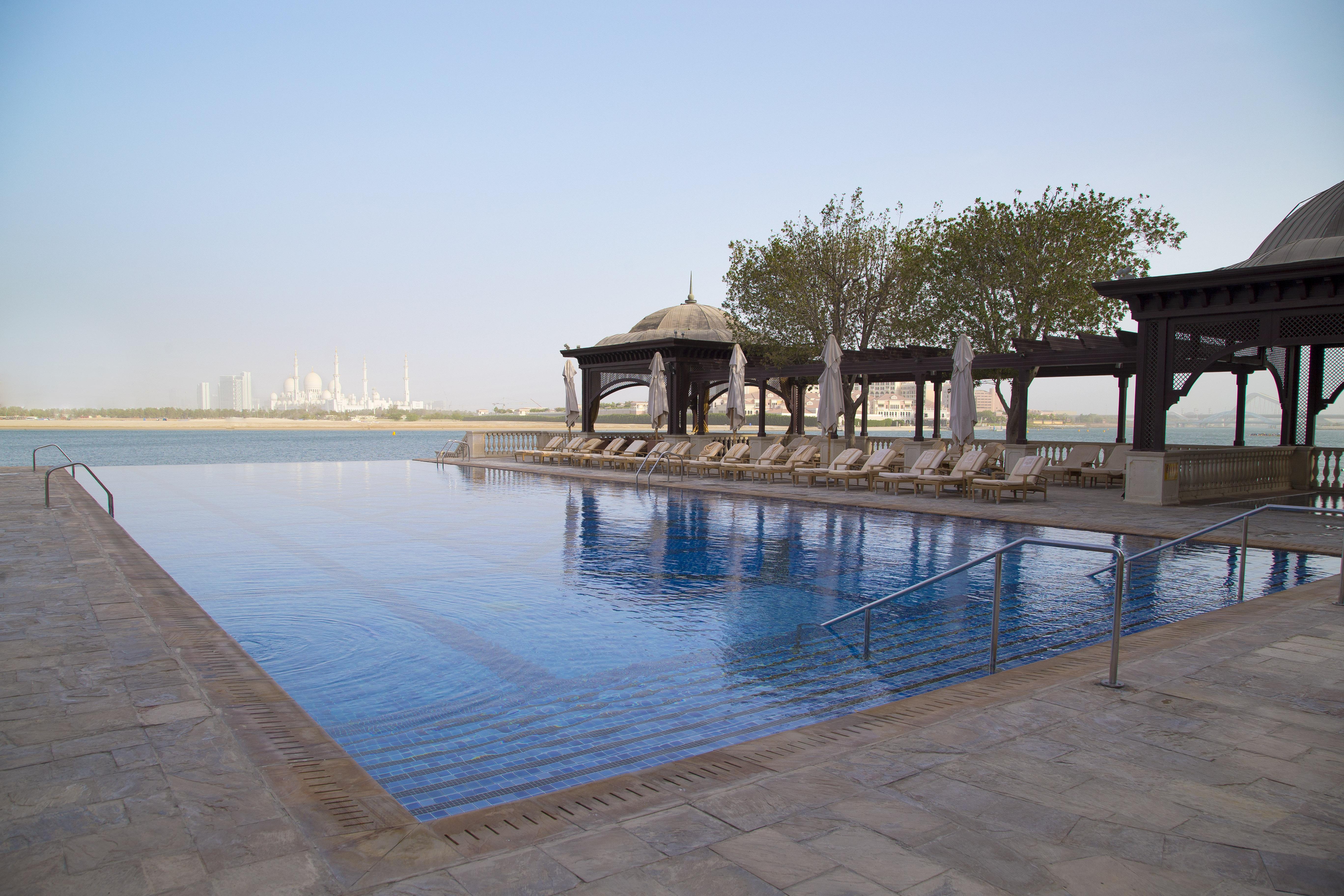 Shangri-La Qaryat Al Beri, Abu Dhabi Exterior photo